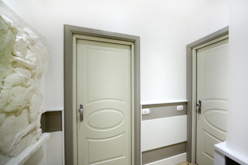 Ig-Suites Rome Room photo